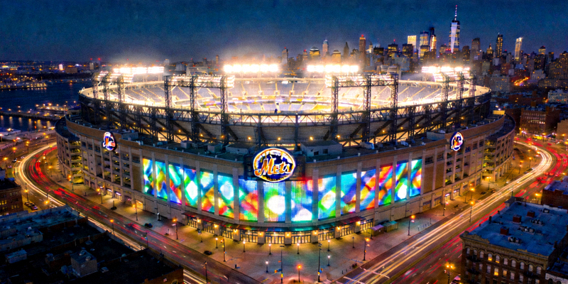 纽约大都会体育场夜晚灯光效果